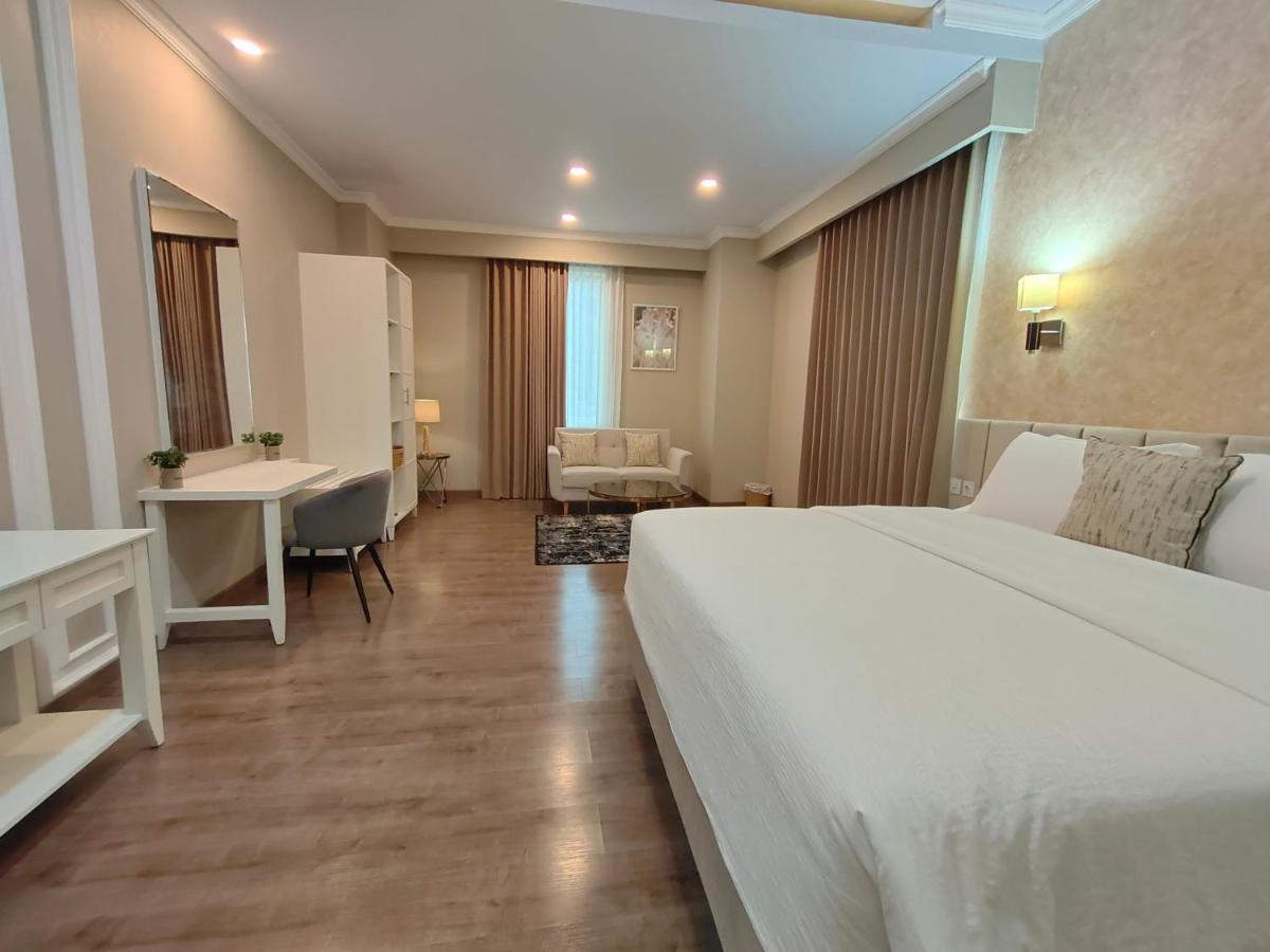 Hotel Villa Emitta Tomohon Exterior foto
